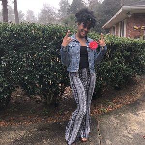 Meet your Posher, Saraya